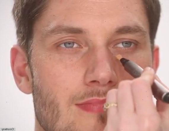 Sådan at anvende makeup som en mand. Start med en ren ansigt.