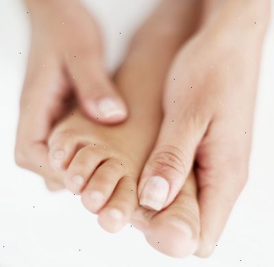 Sådan får sunde, rene og flotte fødder. Sørg for at du rent faktisk har rene fødder.